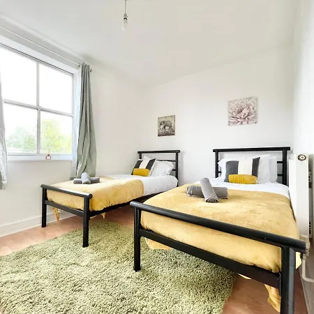 Appartement Town Centre Flat- Great For Contractors - Sleeps 4 - Free Parking à Southampton Extérieur photo